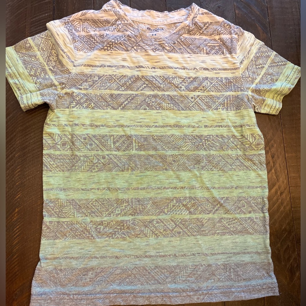 Arizona Boys Shirt size 8